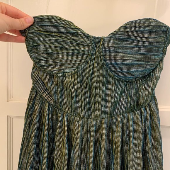 Glamorous Metallic Strapless Dress - Picture 3 of 5